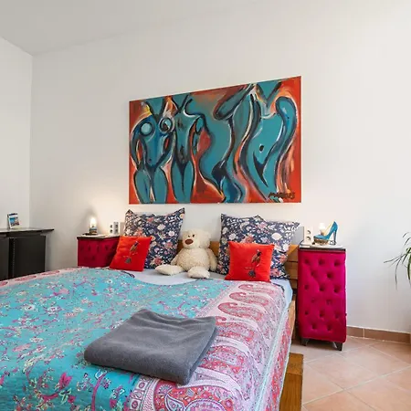 Apartment Dancing Queens Am Rosenthaler Platz Berlin