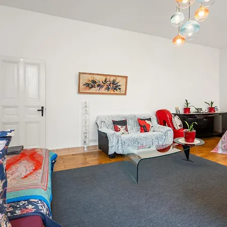 Apartment Dancing Queens Am Rosenthaler Platz Berlin